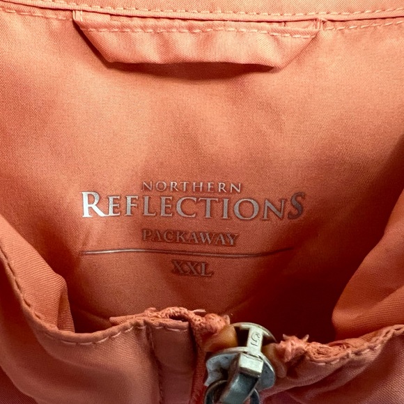 Northern Reflections Windbreaker - Picture 2 of 2